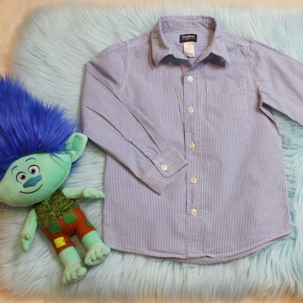 Boy's Size 6 Light Blue Pinstripe Button Up Shirt